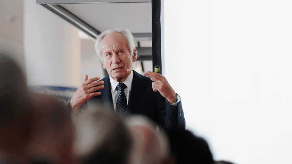 Prof Scheer honorary senator saarland - Bild 1